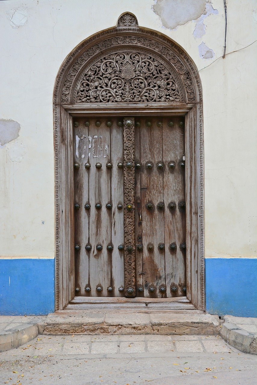 door, wooden door, zanzibar